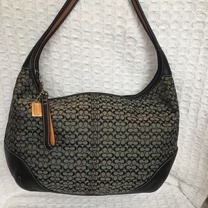 MOVING SALE! 🧳 COACH Vintage Shoulder Bag